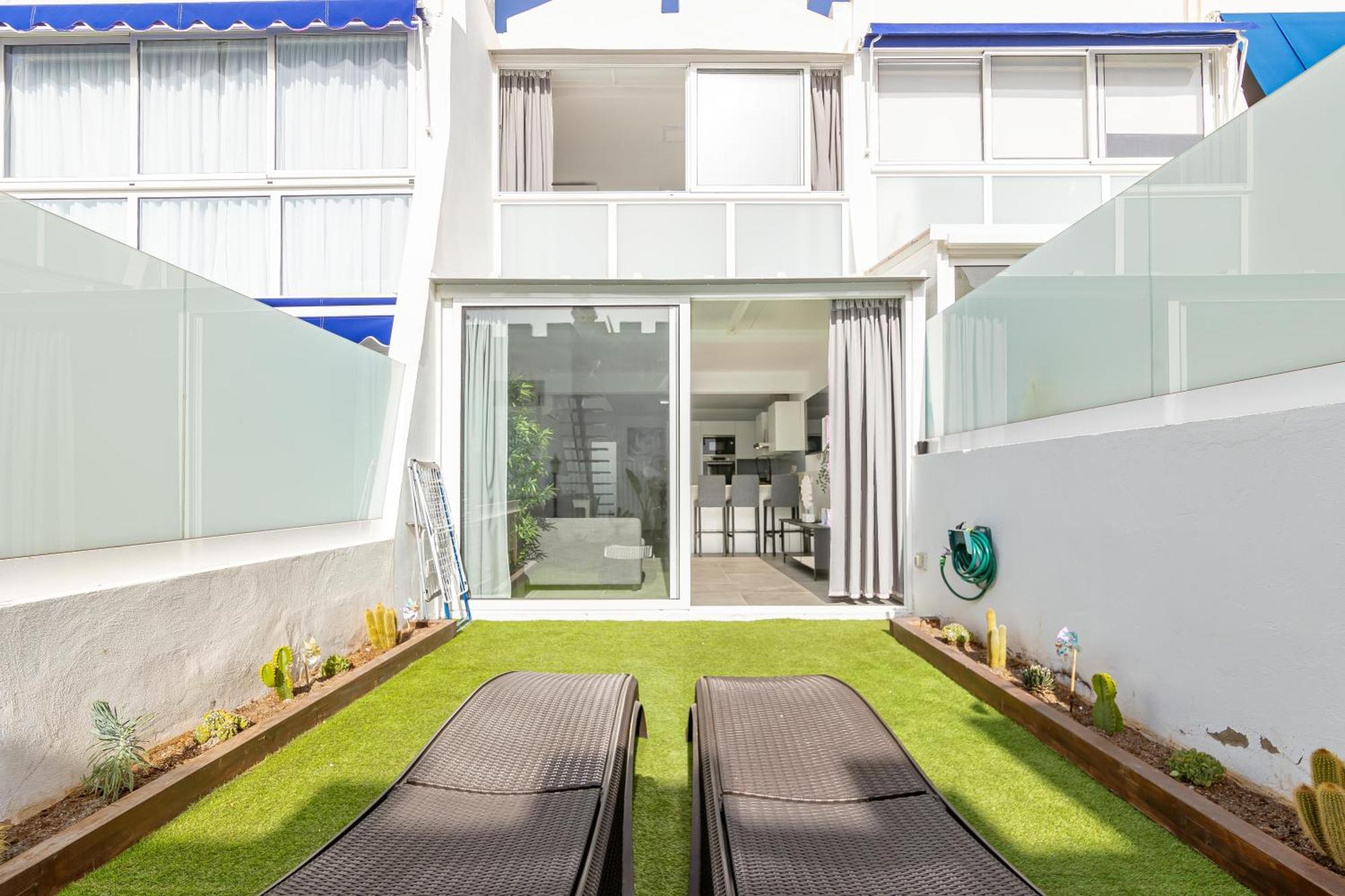 Villa Alessandra, Your Private Garden! มาสปาโลมาส ภายนอก รูปภาพ
